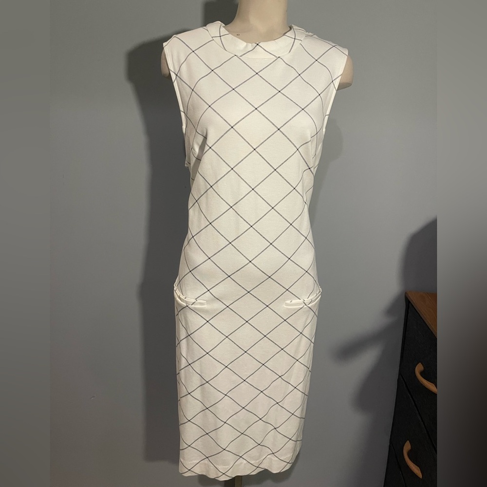Sharagano Elegant White Dress with Black Accents woman’s size 14
